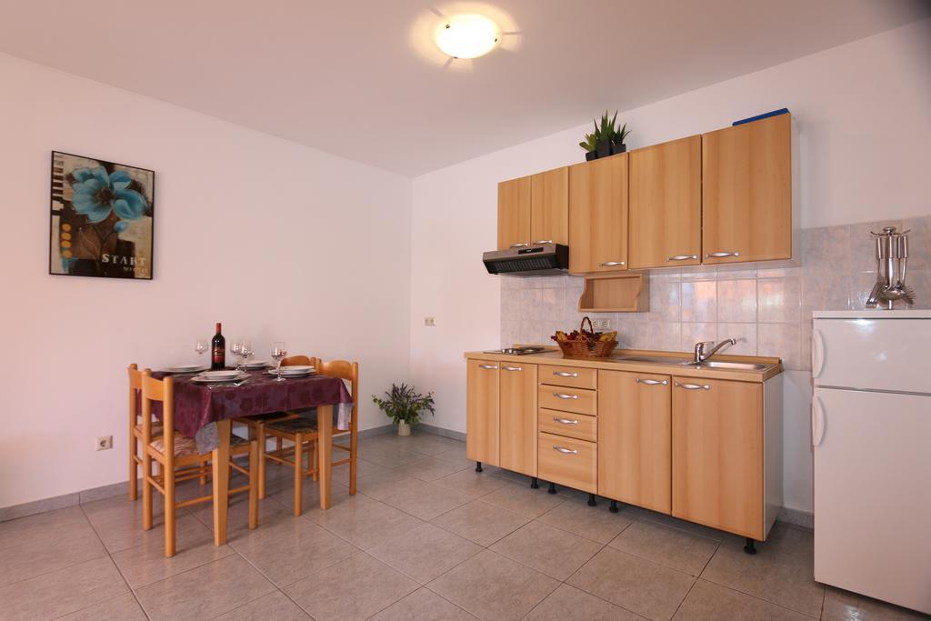 Apartments Estee Soline Soline  Εξωτερικό φωτογραφία